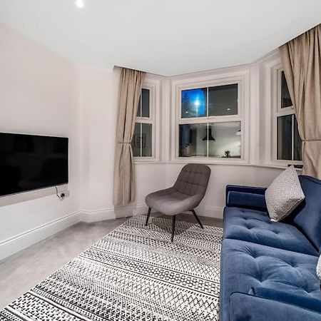 Trendy 2 Bedroom 2 Bathroom Apartment Minutes From Seafront In St Leonard'S Hastings St Leonards-on-Sea Bagian luar foto